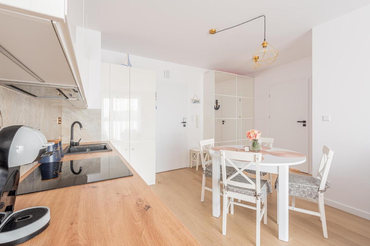 Posesja Kapitanska Apartament Ok 100 M Do Plazy Grzybowo  Εξωτερικό φωτογραφία